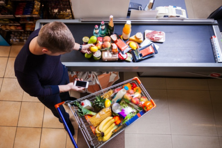 fot. shutterstock Koszyk cen dlahandlu.pl: Podwyżki w hipermarketach trwają