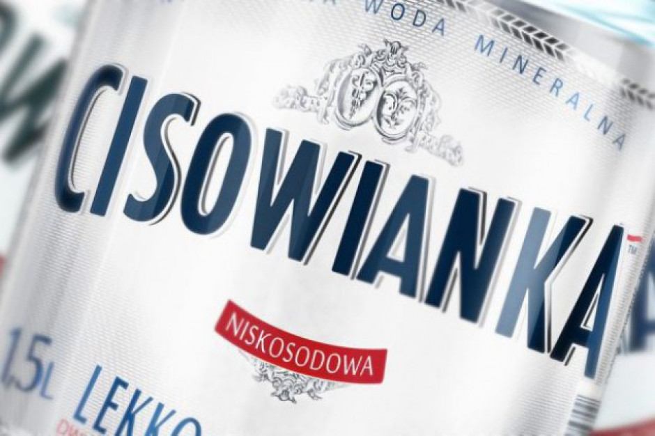 Cisowianka bojkotowana przez Partię Razem. Producent: Nie ingerujemy w poglądy pracowników