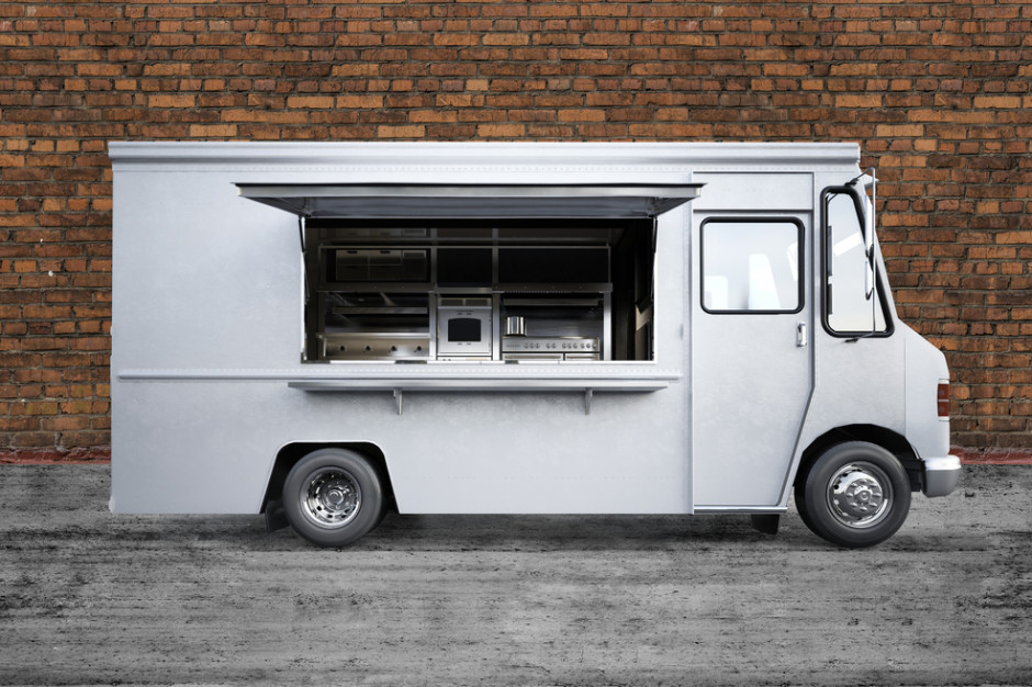 fot. shutterstock Naciągnięci na food trucka. Policja zatrzymała oszustów proponujących fikcyjną franczyzę