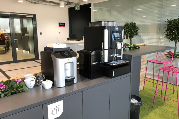 fot. materiały prasowe Vending: Rośnie zapotrzebowanie firm i instytucji na wodę i kawę z automatów