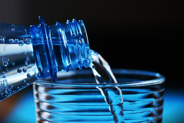 fot. pixabay.com Złote czasy dla wody: Produkcja 2,5 razy większa niż mleka, spożycie wyższe niż piwa