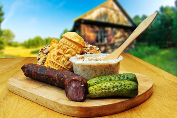 Fot. shutterstock Badanie: Rośnie zainteresowanie żywnością tradycyjną i regionalną