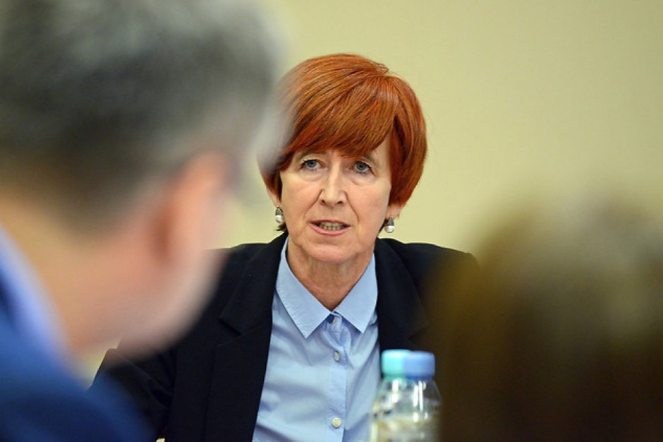 Elżbieta Rafalska, fot. MRPiPS Rafalska: Coraz więcej Ukraińców pracuje w Polsce legalnie