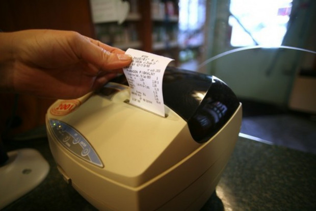 MF chce stopniowego wycofywania kas fiskalnych z paragonami papierowymi
