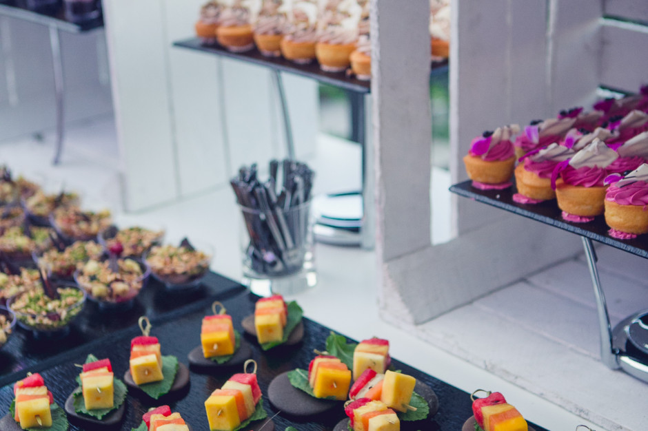 fot. materiały prasowe Piknik firmowy na słomie i skrzyniach, czyli eko trendy w cateringu