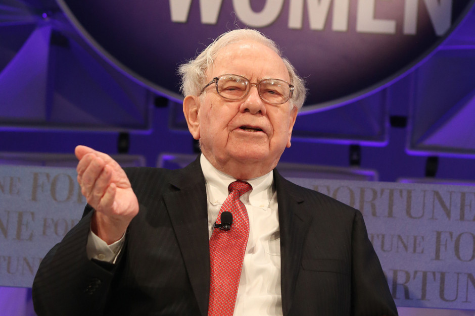 Warren Buffett, przewodniczący RN i prezes Berkshire Hathaway fot. Shutterstock Ekspert: dlaczego Warren Buffet i Kraft Heinz nie chcą kupić Mondeleza