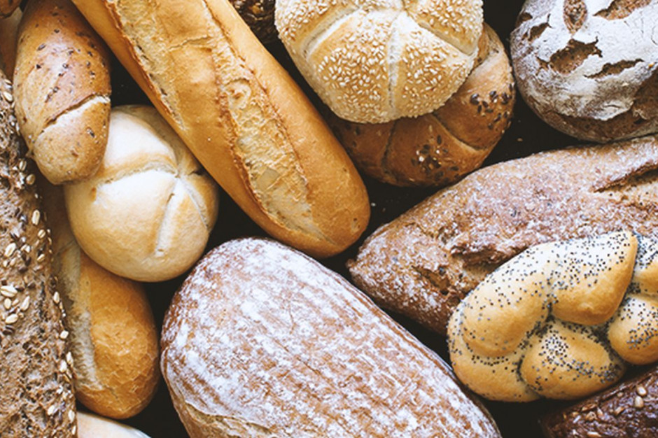 Chleb w restauracji: od czekadełka do deseru
