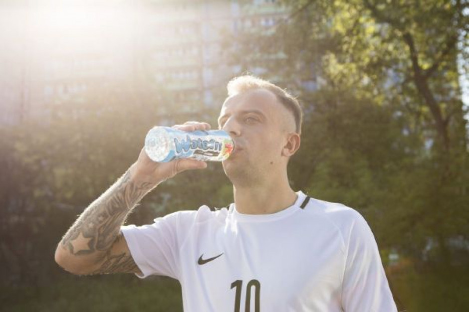 fot. materiały prasowe Kamil Grosicki w reklamie Kubuś Waterrr Sport