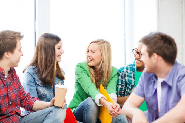 fot. shutterstock Badanie: Pokolenia Y i Z mniej zirytowane reklamą