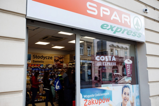 Sklep Spar Express w Krakowie w formacie convenience. Fot. materiały prasowe Spar Spar testuje model sklepu convenience (galeria zdjęć)