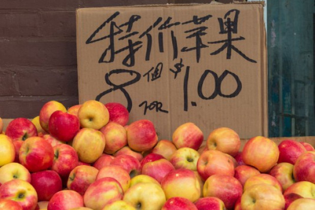 Łódzkie go China: Stoisko promujące polskie jabłka, miody i produkty zbożowe w Chengdu