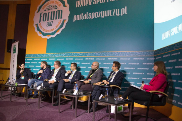 Paneliści debaty "Branża HoReCa - atrakcyjny partner dla producentów FMCG" FRSiH: Branża HoReCa – atrakcyjny partner dla producentów FMCG (pełna relacja)