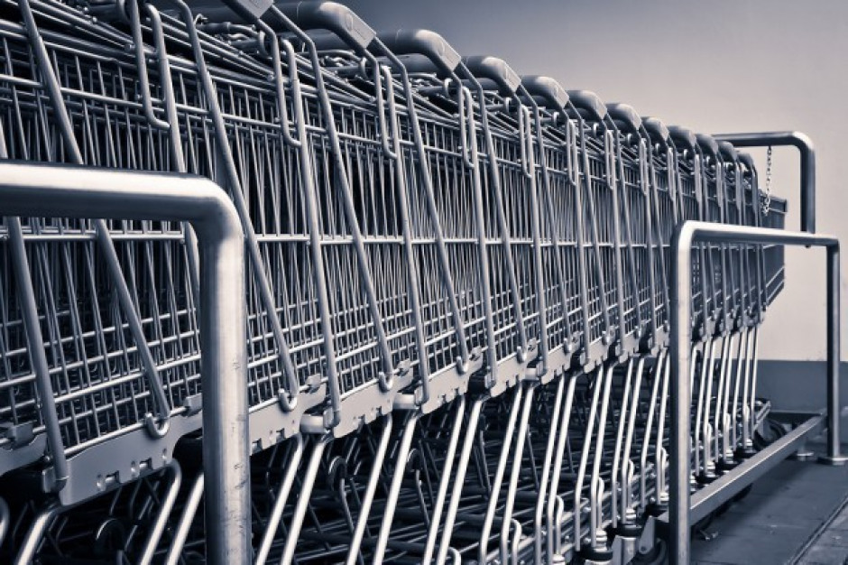 fot. Shutterstock Badanie: 76 proc. Polaków przeciwnych zakazowi handlu w niedziele