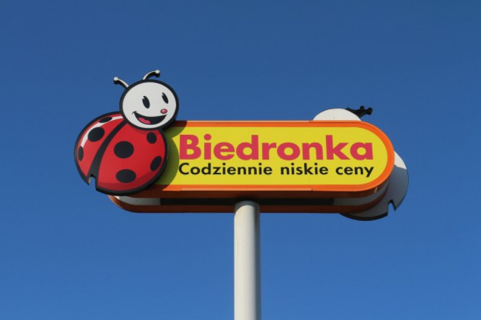 fot. shutterstock Biedronka wprowadza do sprzedaży 45 tys. egz. książki „Nieustraszony Strach na Wróble”