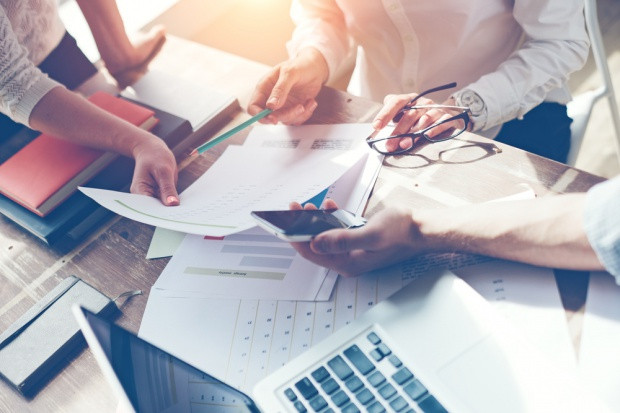 Fot. Shutterstock Eksperci raczej pozytywnie o projekcie dot. uproszczeń dla firm