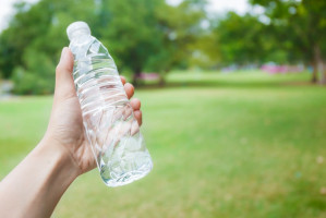 fot. shutterstock Nestlé Waters do 2020 r. podda certyfikacji 20 zakładów