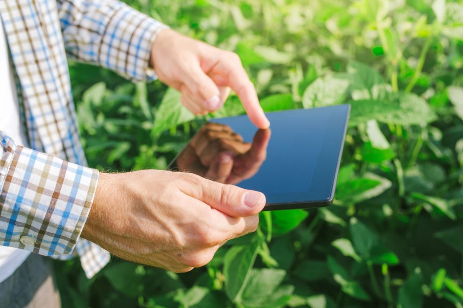 fot. shutterstock.com Przyłączenie rolników i obszarów wiejskich do gospodarki cyfrowej w nowej WPR