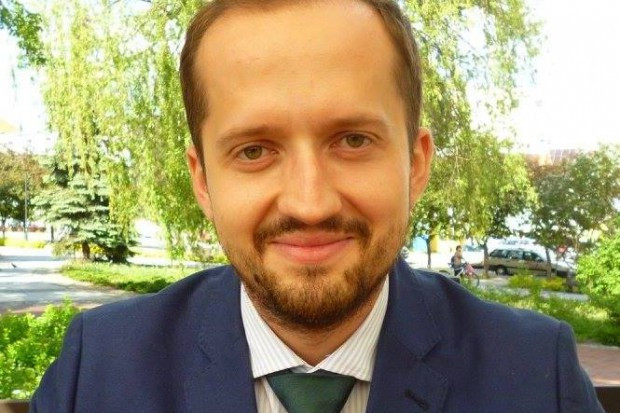Piotr Jankowski, radca prawny i autor bloga "Prawo w gastronomii" Ekspert o zakazie handlu: Co z restauracjami w centrach handlowych?