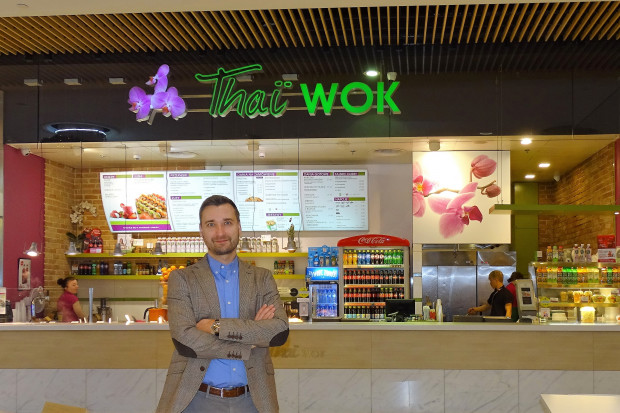 Bartosz Brusikiewicz, dyrektor operacyjny sieci Thai Wok Thai Wok chce wyjść poza centra handlowe i myśli o akwizycjach (wywiad)