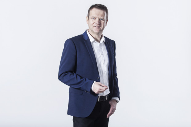 Andrzej Gluźniewicz DB Schenker 10 lat współpracuje ze Szlachetną Paczką
