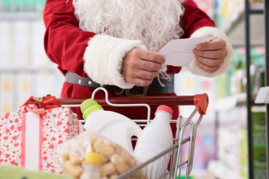 fot. shutterstock Koszyk cen: Oferta świąteczna w supermarketach jest droższa niż rok temu