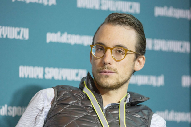 Tomek Woźniak Tomek Woźniak, ekspert Food Show 2018 analizuje najważniejsze trendy kulinarne 2017 r. (wideo)