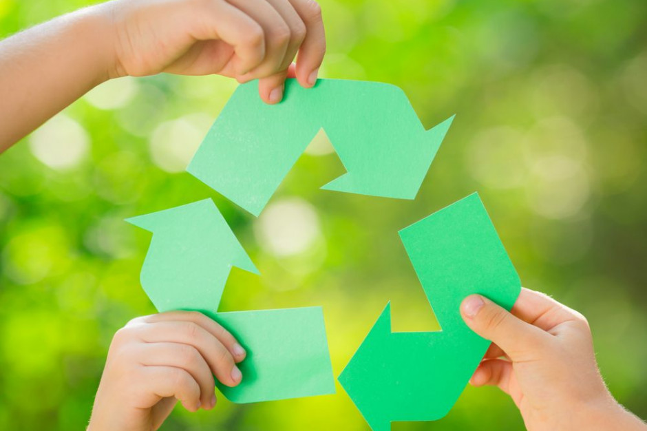 fot. shutterstock Każde opakowanie jest źródłem cennych surowców wtórnych - rozmowa z prezesem Fundacji ProKarton