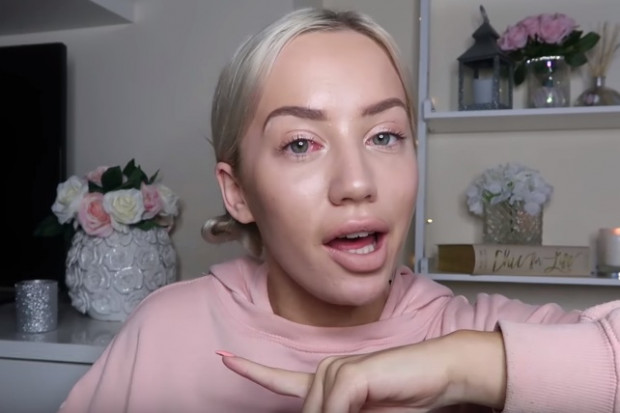 Elle Darby poczuła się dotknięta odmową ze strony menedżerów hotelu, kadr za YouTube Irlandia: Hotel zakazał wstępu blogerom (wideo)