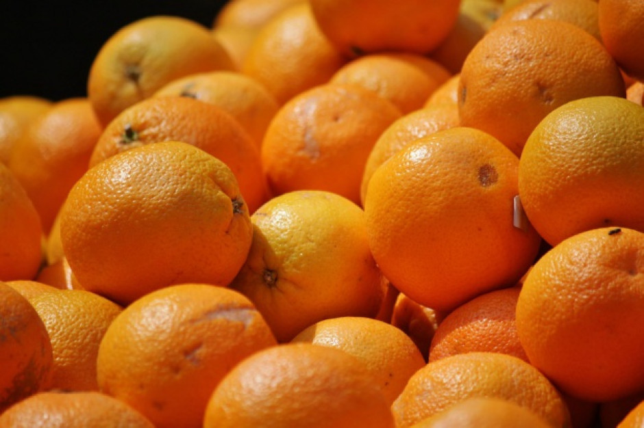 fot. shutterstock Światowe zbiory pomarańczy są niższe przez spadek produkcji soku pomarańczowego