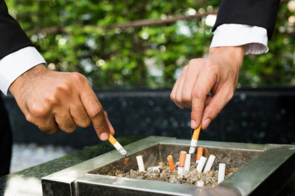 fot. shutterstock Przerwa na papierosa? Trzeba będzie ją odpracować