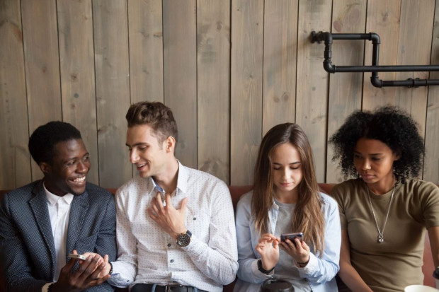 fot. shutterstock Jak zbudować wielokulturowy zespół pracowników?