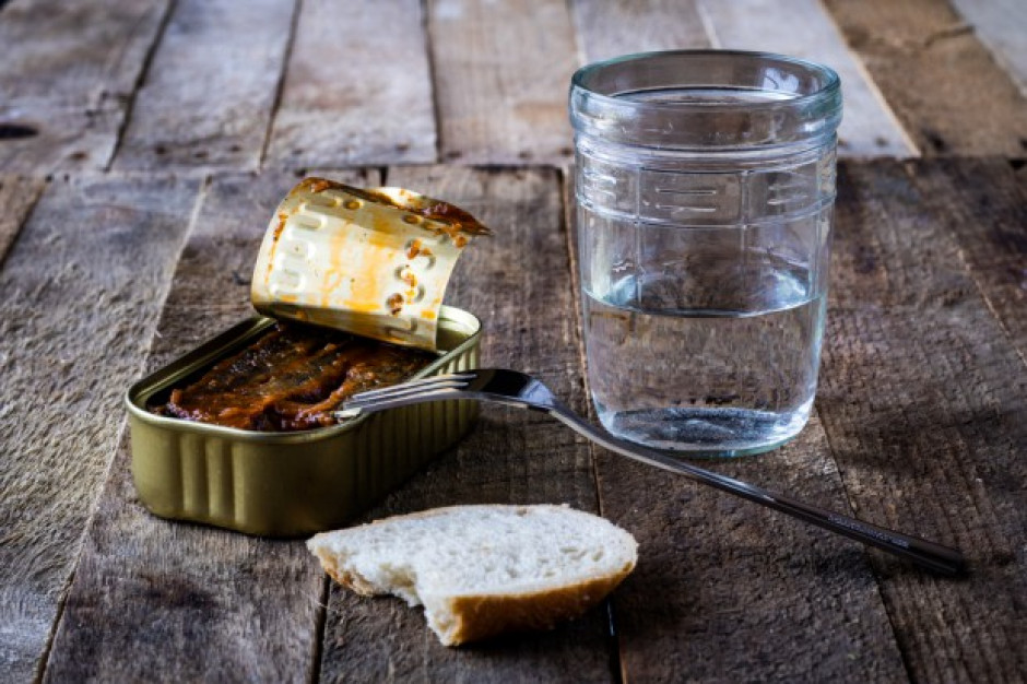 fot. Shutterstock Stock Polska: wyraźnie maleje segment tańszych alkoholi czystych