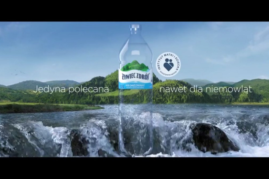 kadr z reklamy Żywiec Zdrój promowany jako woda