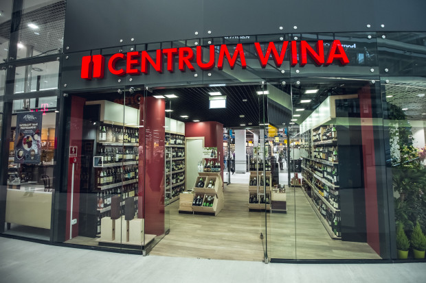 Centrum Wina w Galerii Północnej w Warszawie, najnowszy do tej pory sklep sieci otwarty we wrześniu 2017 r. fot. Ambra Centrum Wina podąża za rozwojem rynku i otwiera 26 sklep, przyspieszy otwarcia kolejnych