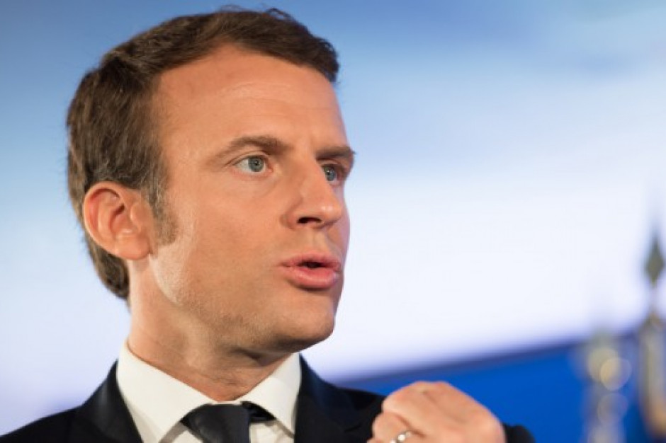 Emmanuel Macron, fot. shutterstock Prezydent Francji chce ograniczeń w sprzedaży gruntów rolnych cudzoziemcom