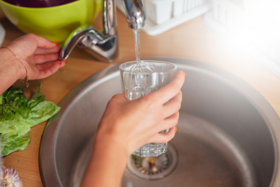 fot. shutterstock Kraków promuje picie wody z kranu