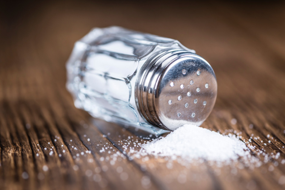 Fot. shutterstock Eksperci: Polacy spożywają mniej soli, ale nadal zbyt dużo