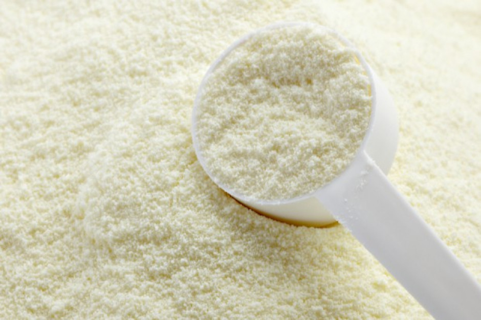 fot. shutterstock SM Rotr: Odtłuszczone mleko w proszku tak tanie, że szkodzi branży