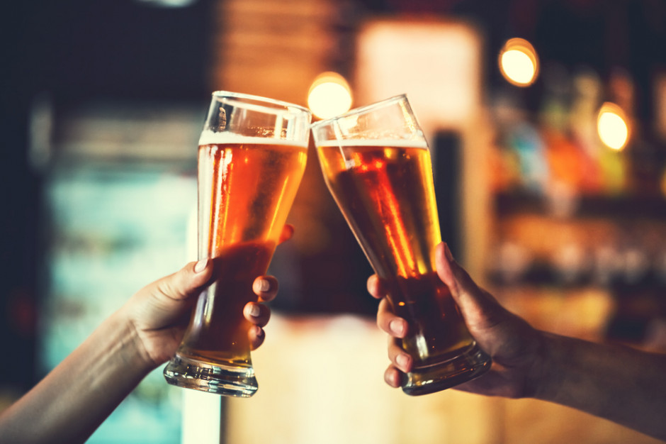 fot. shutterstock ZPP: Reklama piwa nie ma związku z nadużywaniem alkoholu