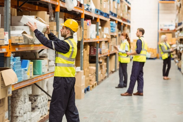 Fot. shutterstock Badanie: Polska jest postrzegana przez Ukraińców jako miejsce do pracy