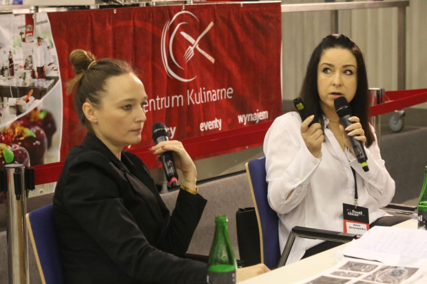 Karolina Osuch i Anna Seroczyńska, Hungry Friends; fot. PTWP Hungry Fiends na FoodShow: Są stylizacja jedzenia