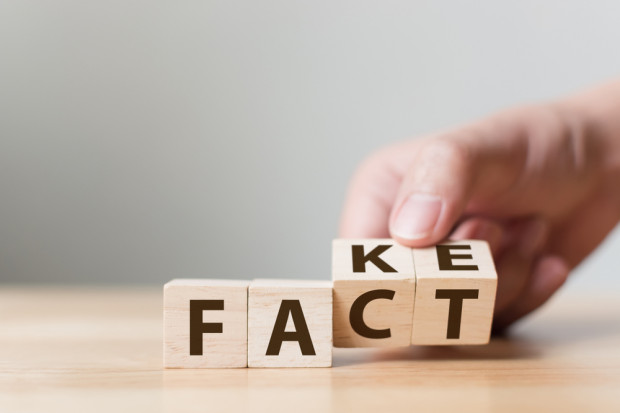 fot. shutterstock Blisko połowa Polaków codziennie spotyka się z fake newsem