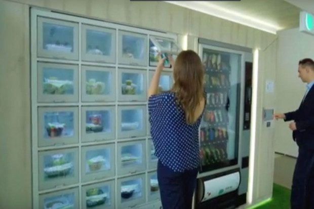 fot. kadr filmu reklamowego Ideal Bistro Foodomat – nowa koncepcja zbiorowego żywienia pracowników