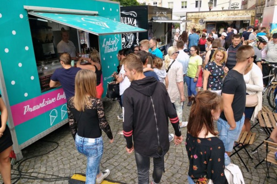 fot. shutterstock Rynek food trucków jest przesycony?