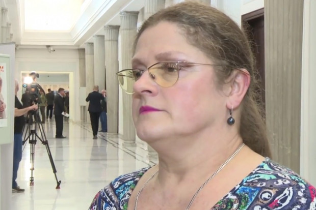 Krystyna Pawłowicz, fot. za YouTube Krystyna Pawłowicz pyta o interpretację Ustawy o handlu w niedziele
