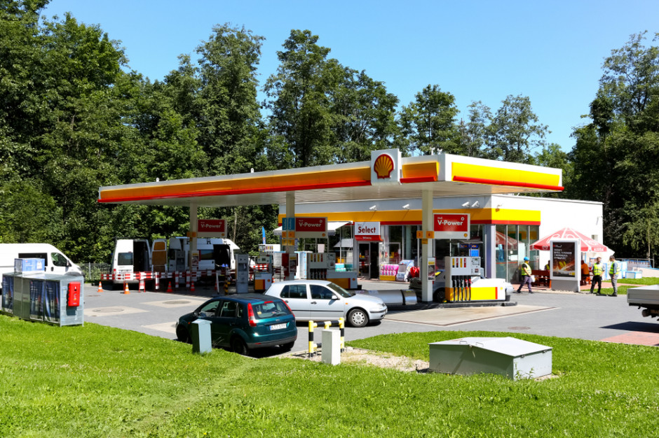 Fot. shutterstock Shell wprowadza markę gastronomiczną deli by Shell