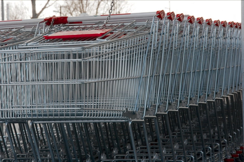 fot. shutterstock Sprzedaż żywności to wciąż bastion hipermarketów