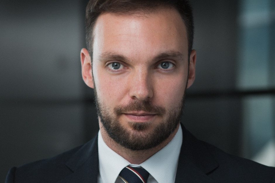 Łukasz Targoszyński, adwokat w warszawskim biurze kancelarii Baker McKenzie, fot. mat. pas. Sytuacja gospodarcza kraju sprzyja konsolidacjom w branży mięsnej