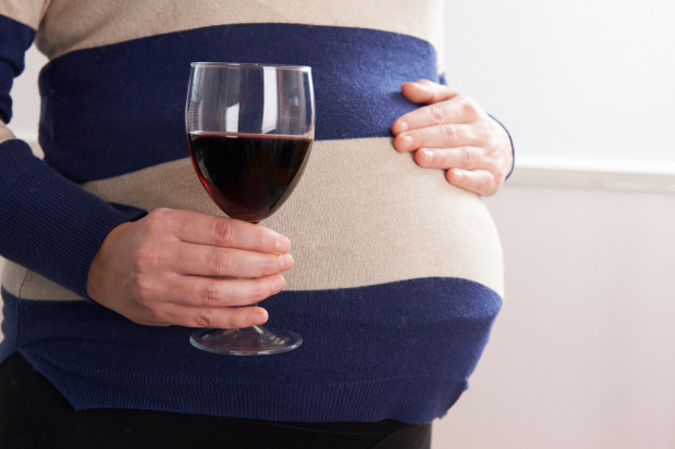 fot. shutterstock Rusza kampania społeczna przeciwko piciu alkoholu w ciąży
