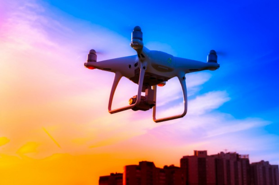 Zakupy przez drony: Konsumenci nie tak szybko skorzystają z innowacyjnej usługi